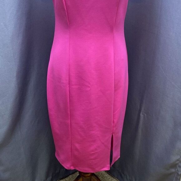 Bisou Bisou Barbie pink off/cold shoulder body con classic dress Sz 8 - Picture 4 of 14